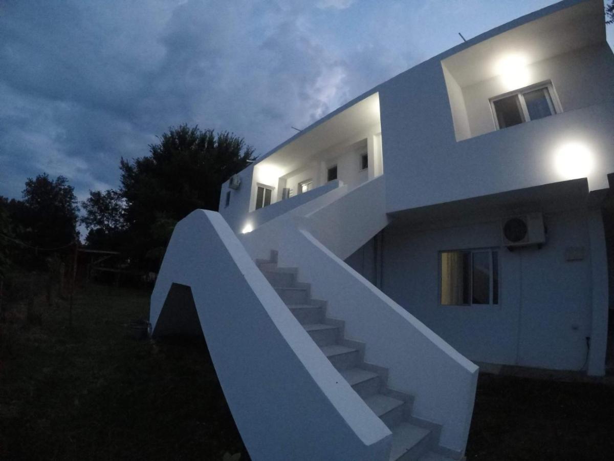 Mar Nero Apartments Bregvija Extérieur photo
