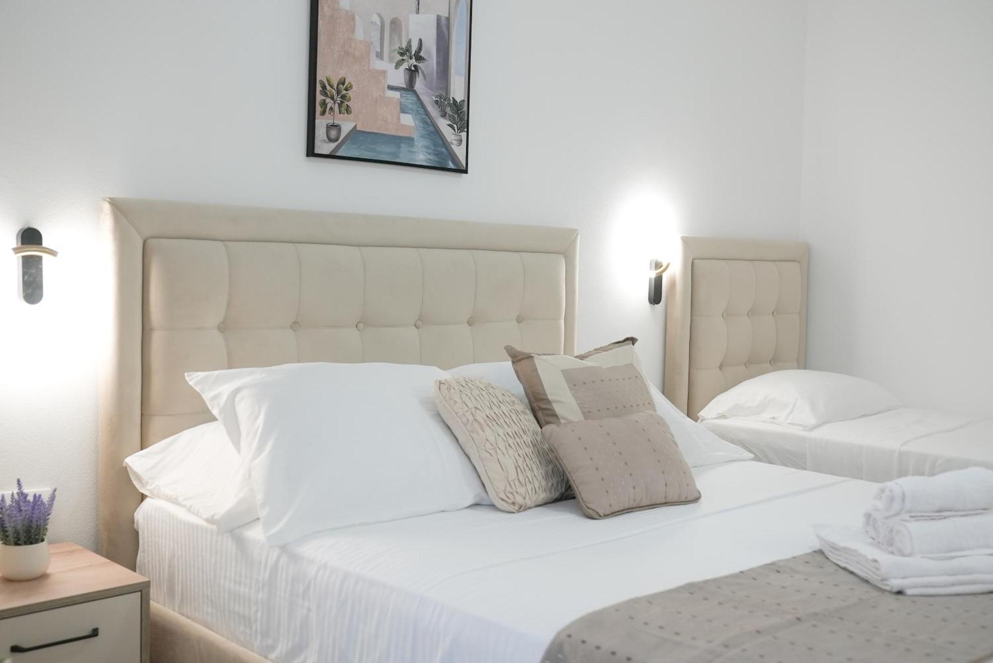 Mar Nero Apartments Bregvija Extérieur photo