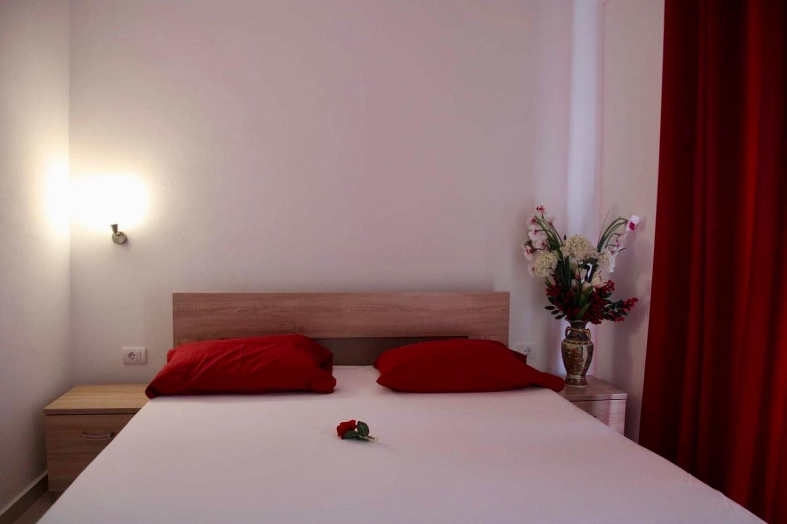 Mar Nero Apartments Bregvija Extérieur photo